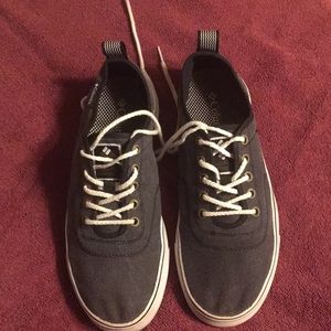 Columbia Canvas Loafers